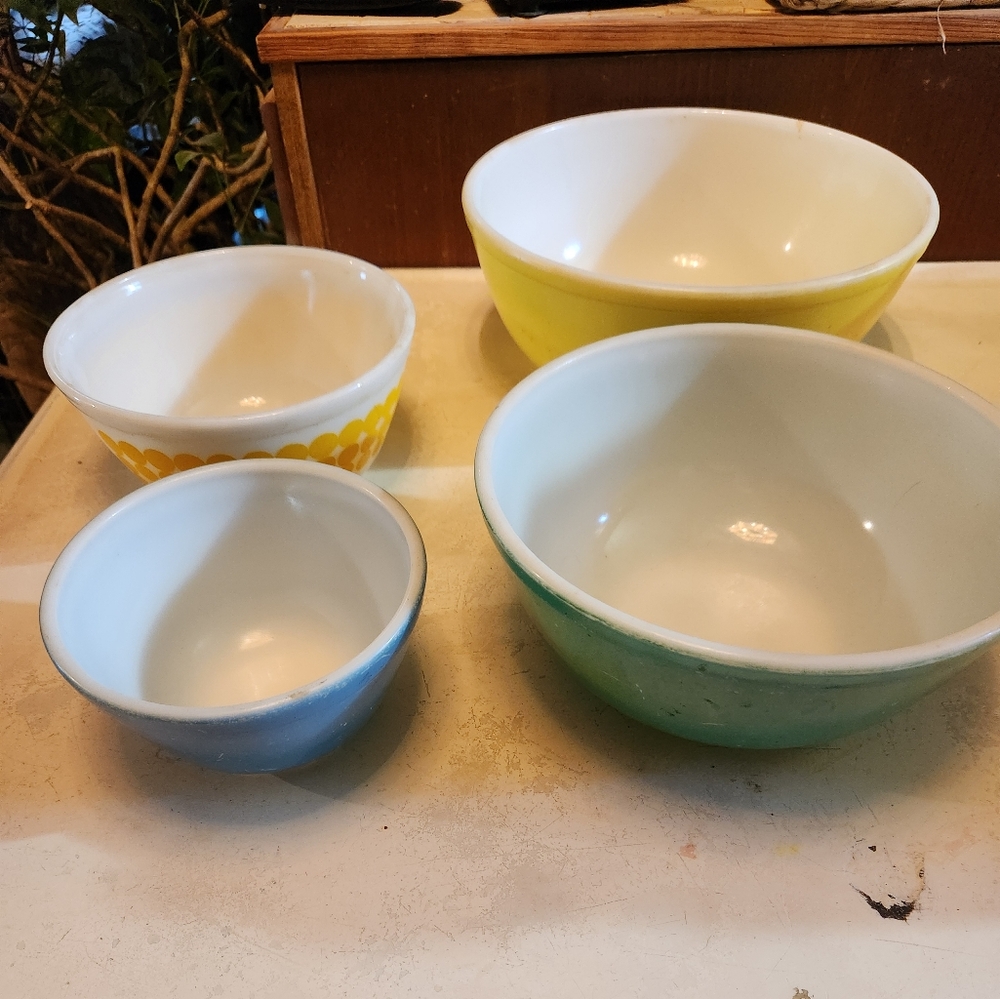Vintage Pyrex